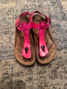 Birkenstock Pink Patent Thong Sandals